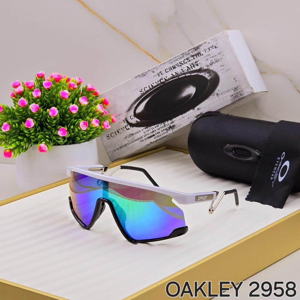 Oakley BXTR Metal Sports ( Blue & White )