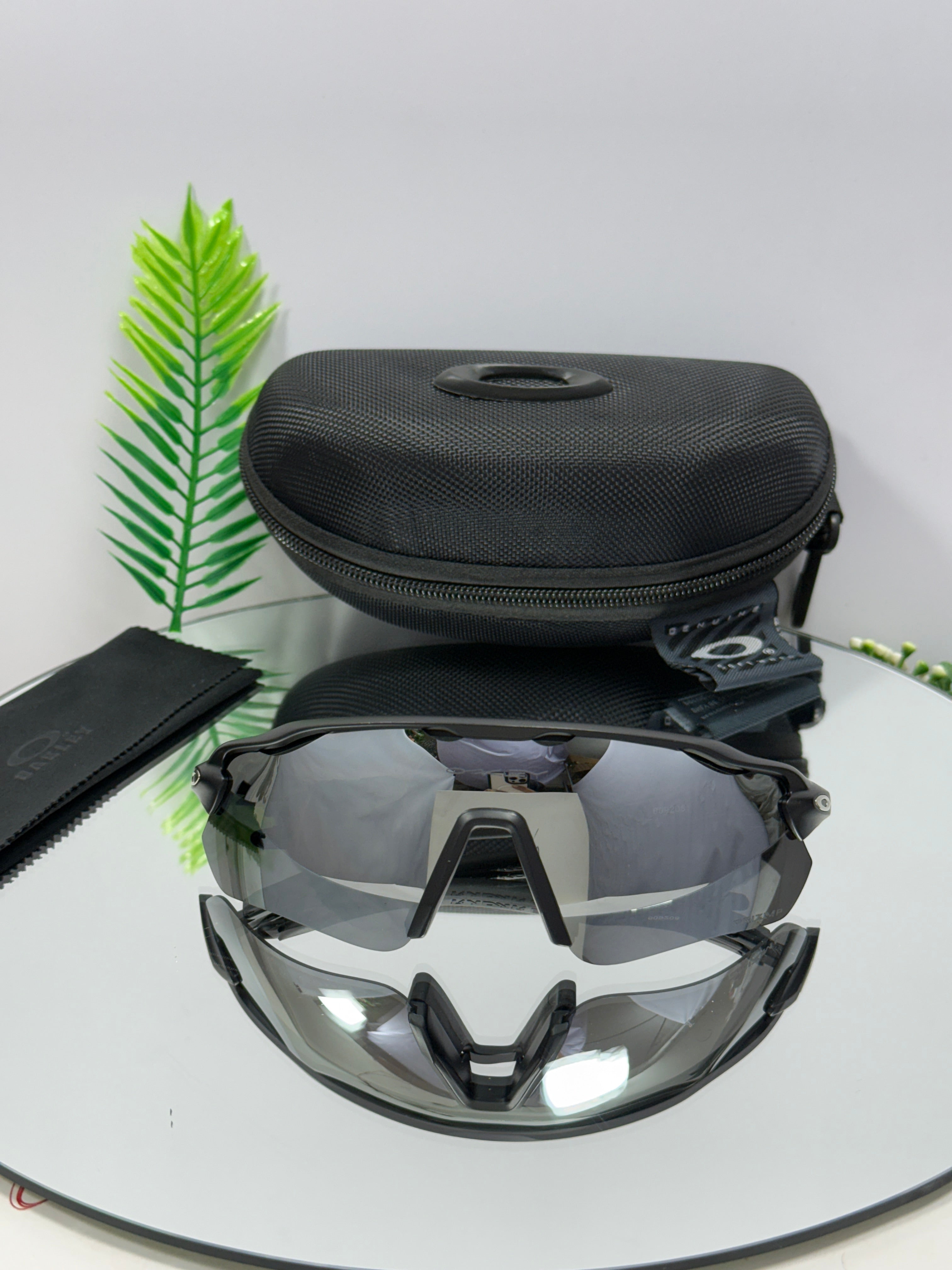 Oakley RADER-EV Sports ( Black & Black )