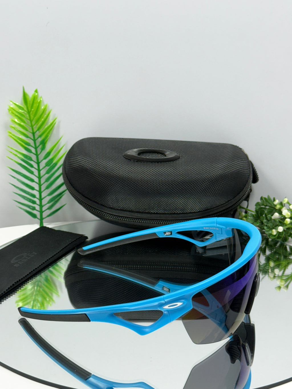 Oakley Sphaera Sports ( Blue & Blue )