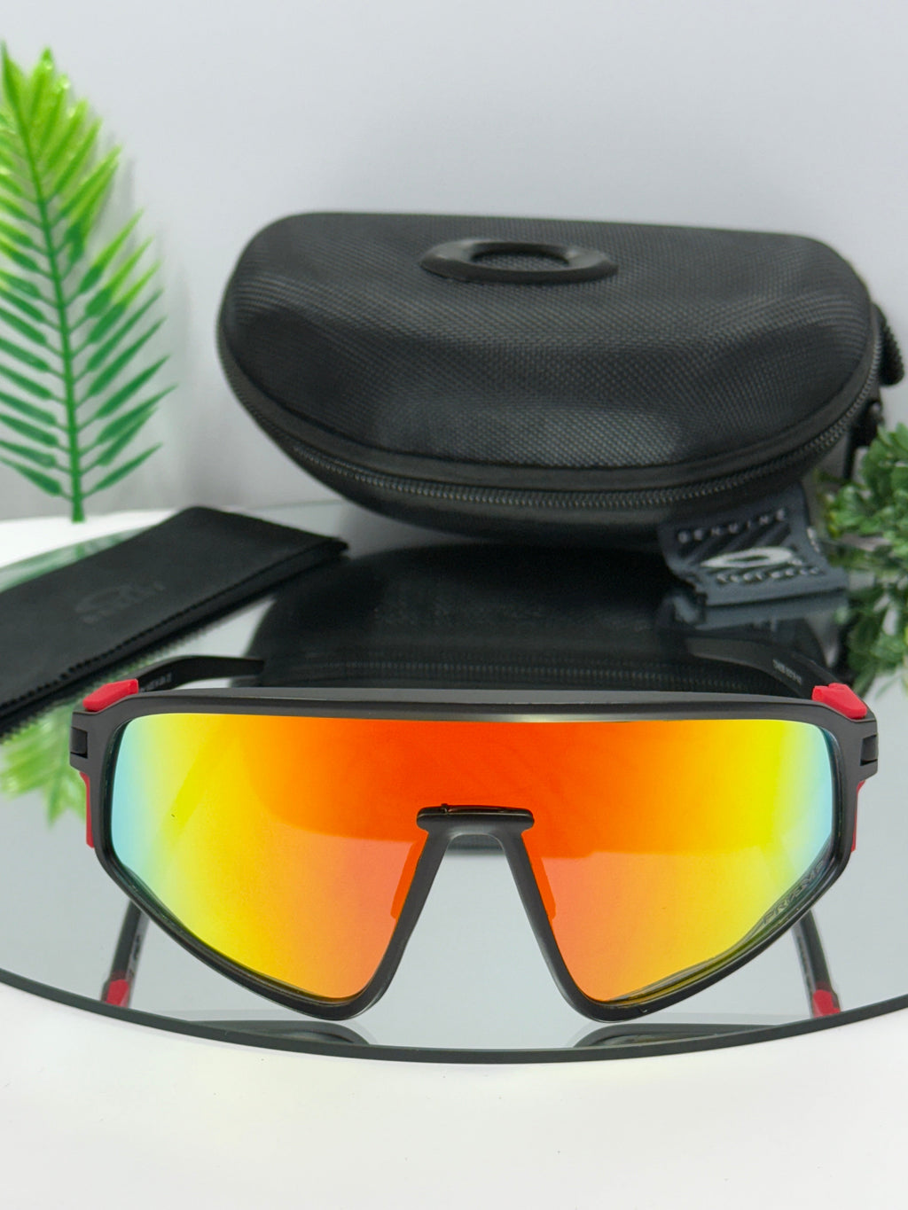 Oakley Latch Panel ( Red Mirror & Black )