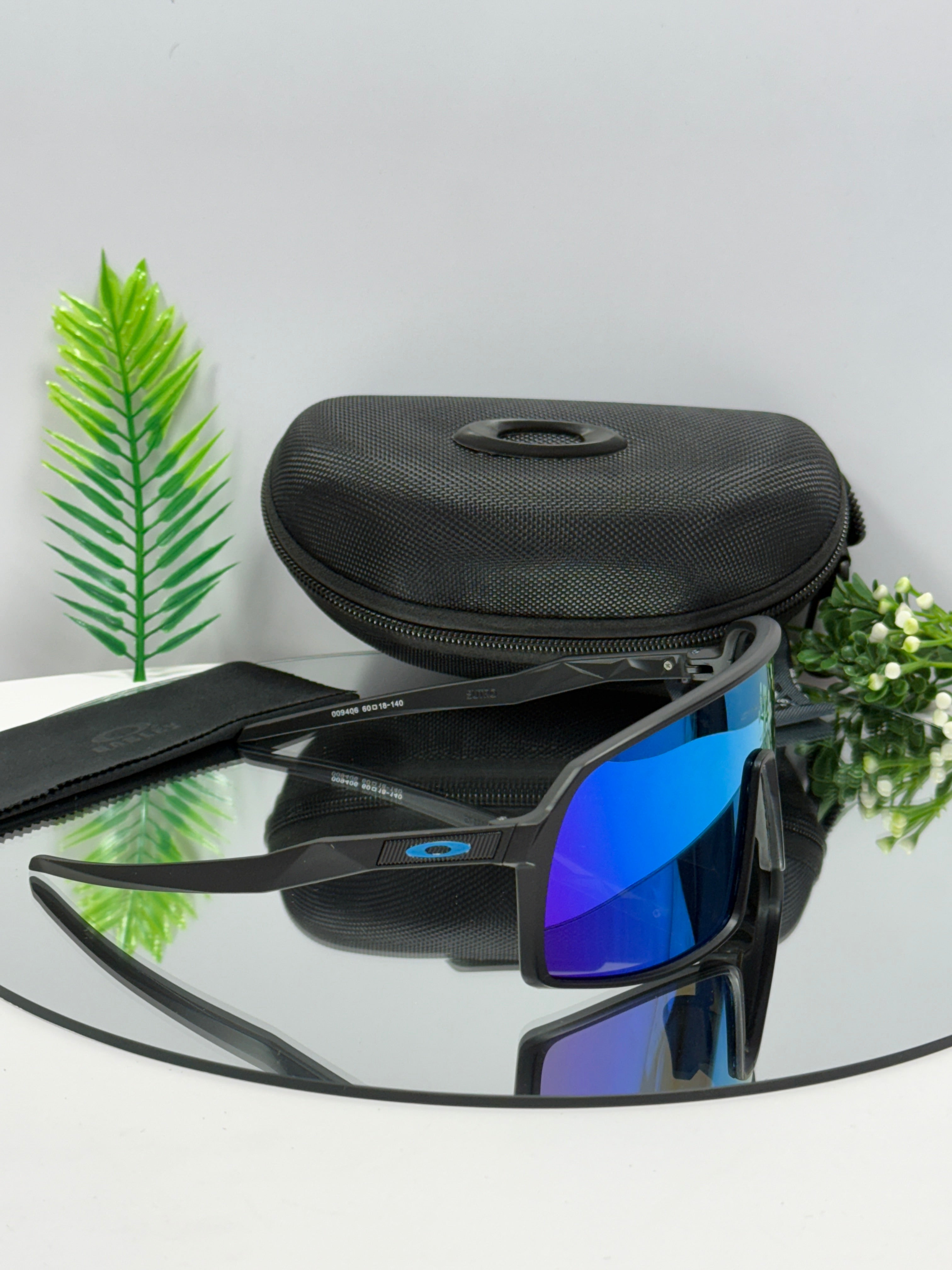 Oakley SURTO Sports ( Blue & Black )