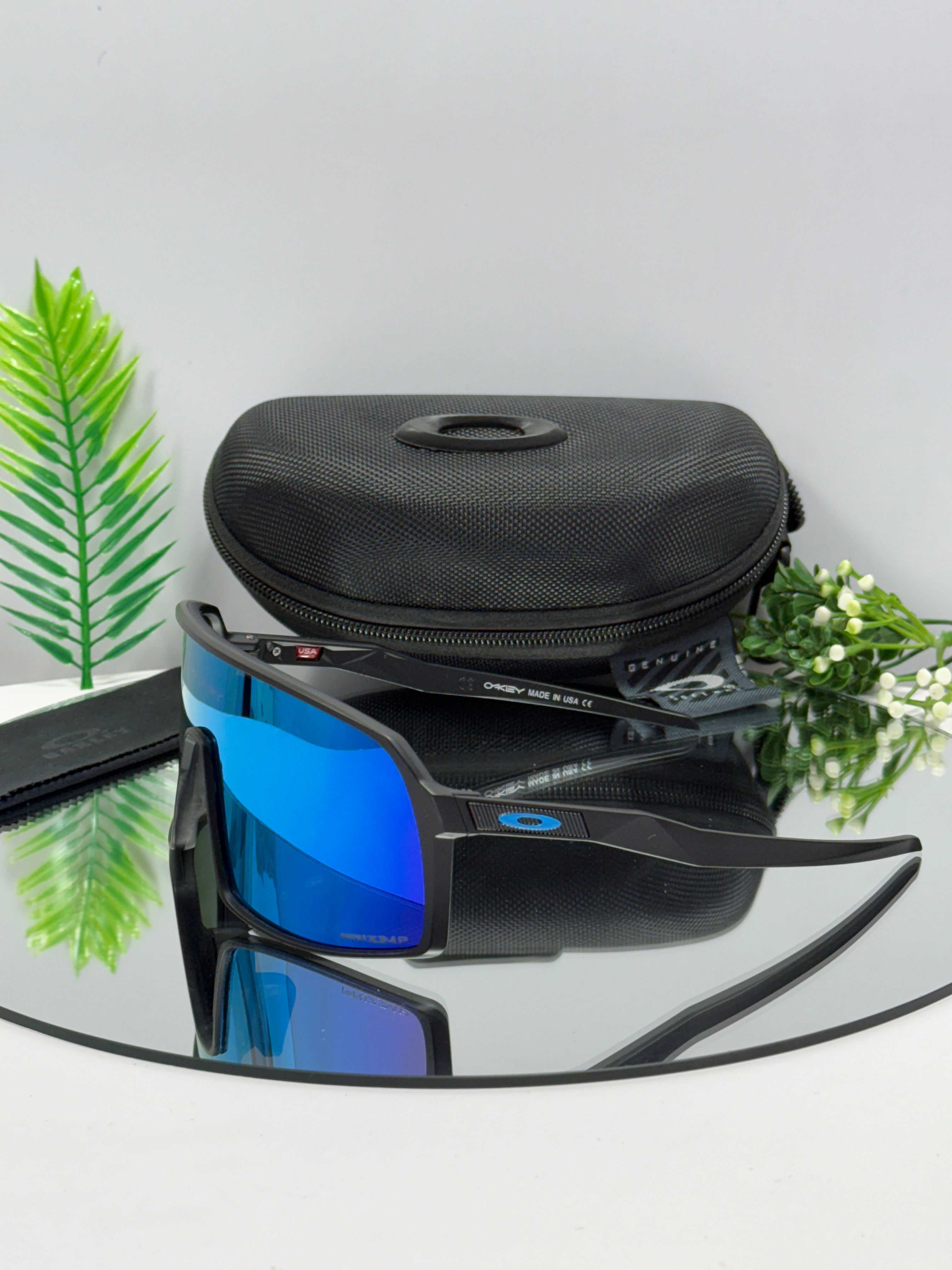 Oakley SURTO Sports ( Blue & Black )