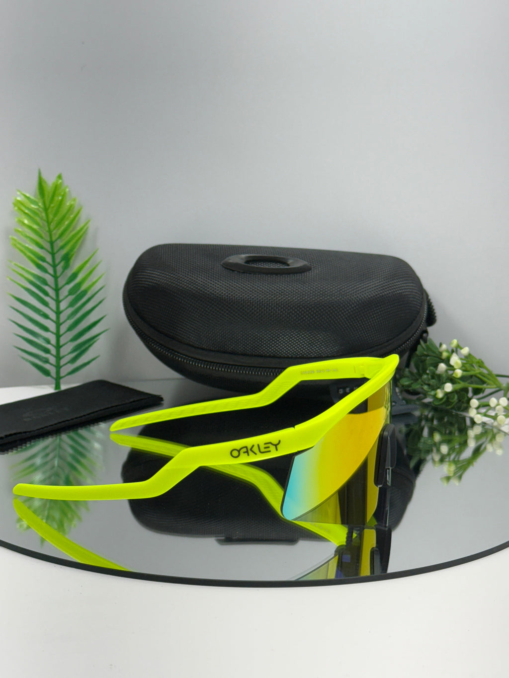 Oakley Hydra Sports ( Red Mirror & Yellow )