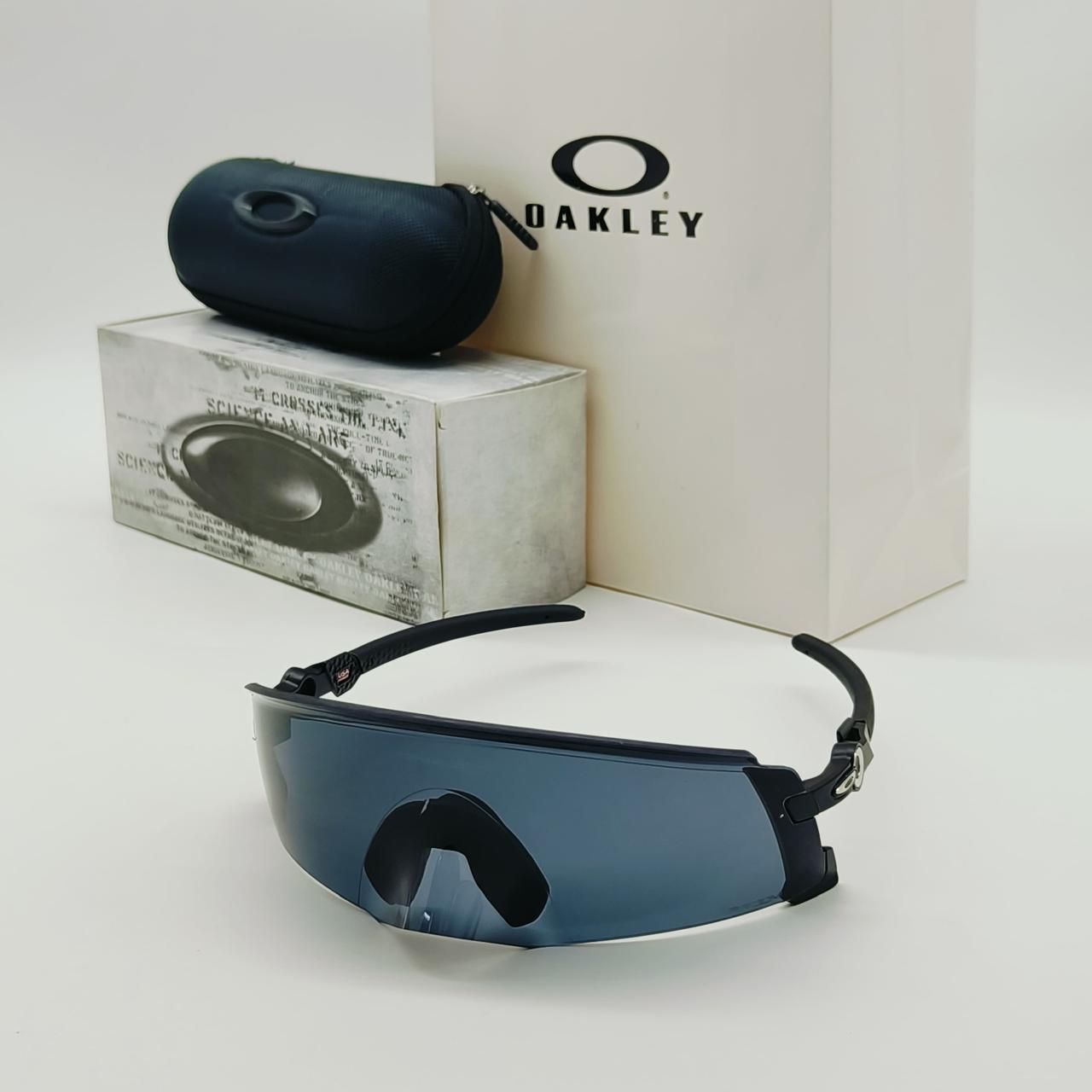Oakley KATO Sports ( Black )