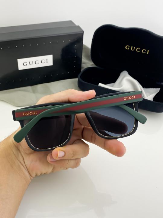 Gucci Sunglass