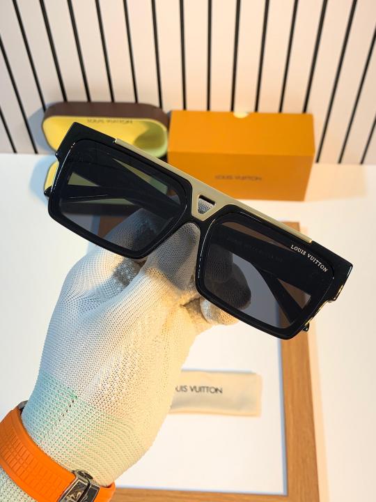 Louis Vuitton Sunglass