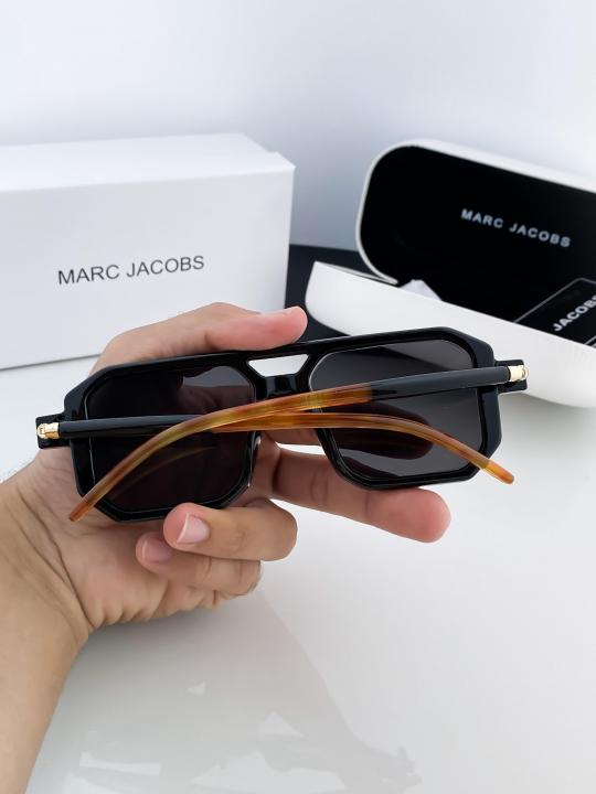 Marc Jacobs  Sunglass