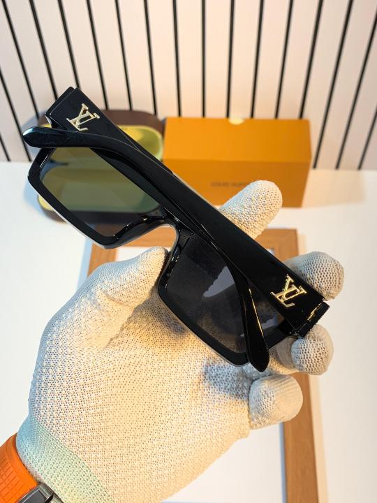 Louis Vuitton Sunglass