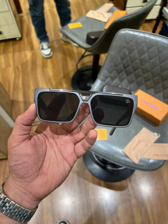 Louis Vuitton Sunglass