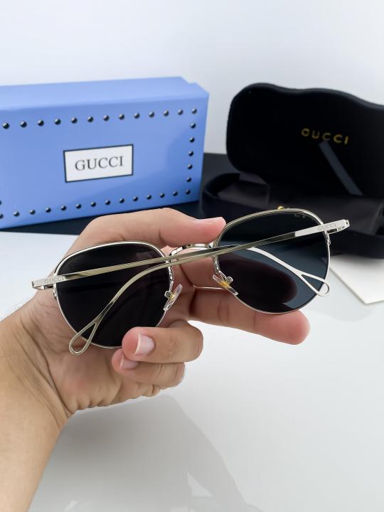 Gucci Sunglass