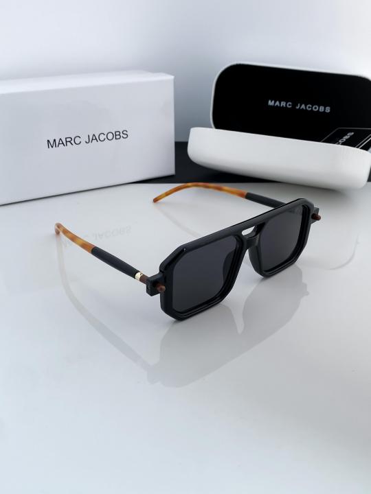 Marc Jacobs  Sunglass