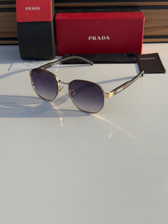 Prada Sunglass