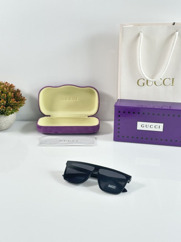 Gucci Sunglass